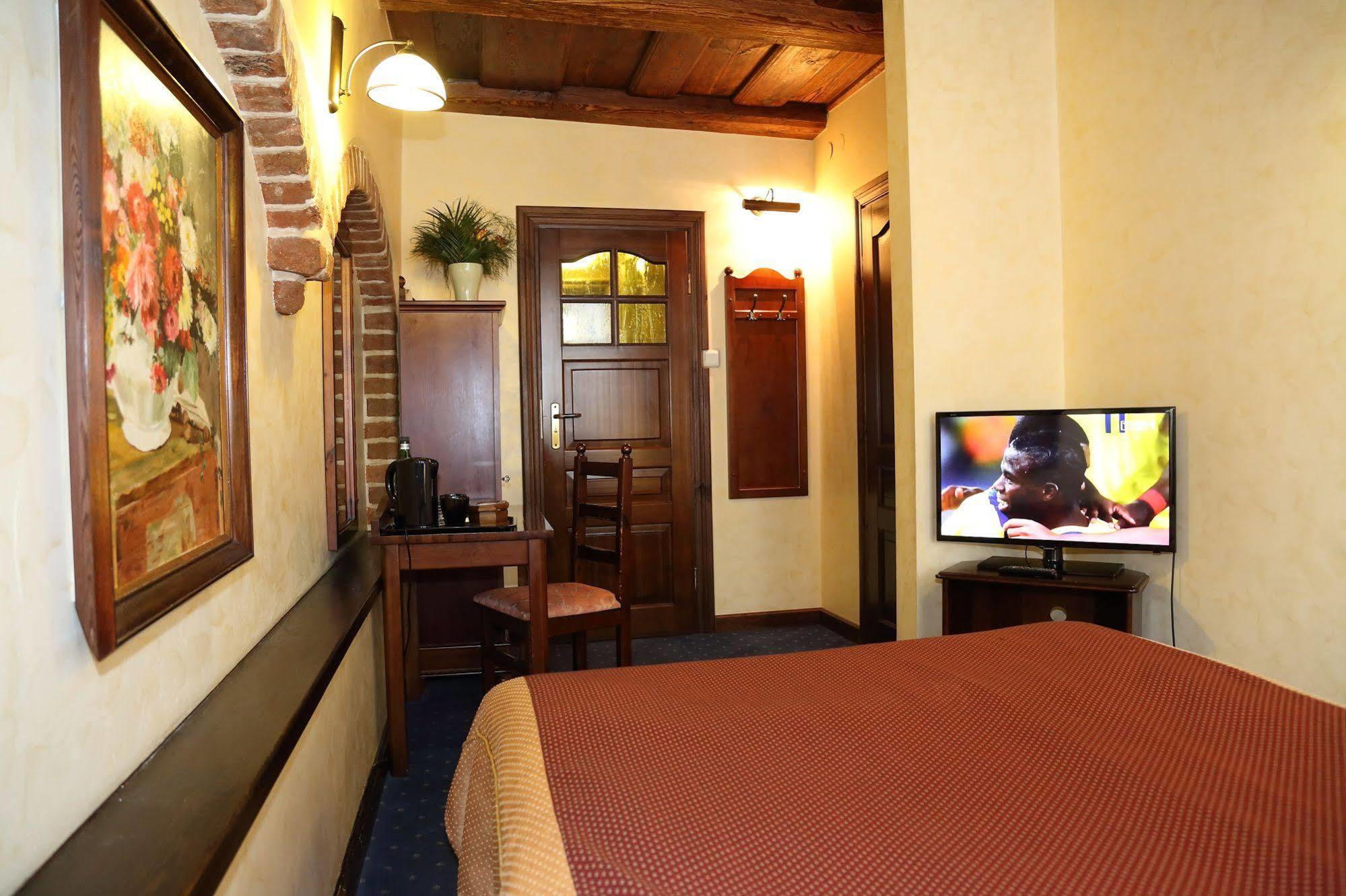 Hotel Petite Fleur - Adults Only ! Air-Conditioning ! Stary Toruń Εξωτερικό φωτογραφία
