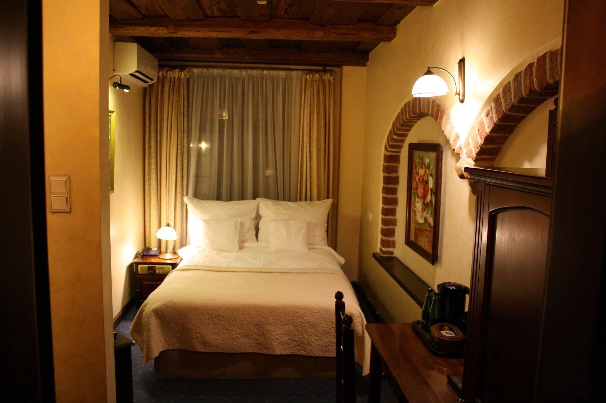 Hotel Petite Fleur - Adults Only ! Air-Conditioning ! Stary Toruń Εξωτερικό φωτογραφία